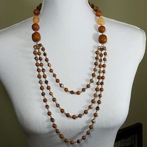 Mixed Materials Beaded Necklace